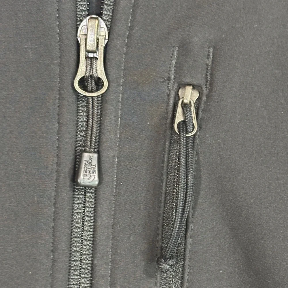The North Face Men's Dark Performance Jacket